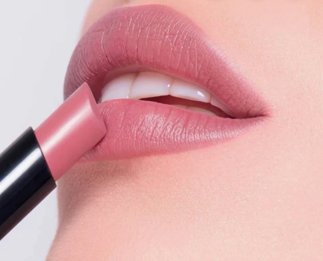 Labial  en barra Lip Bang Ame - Image 4